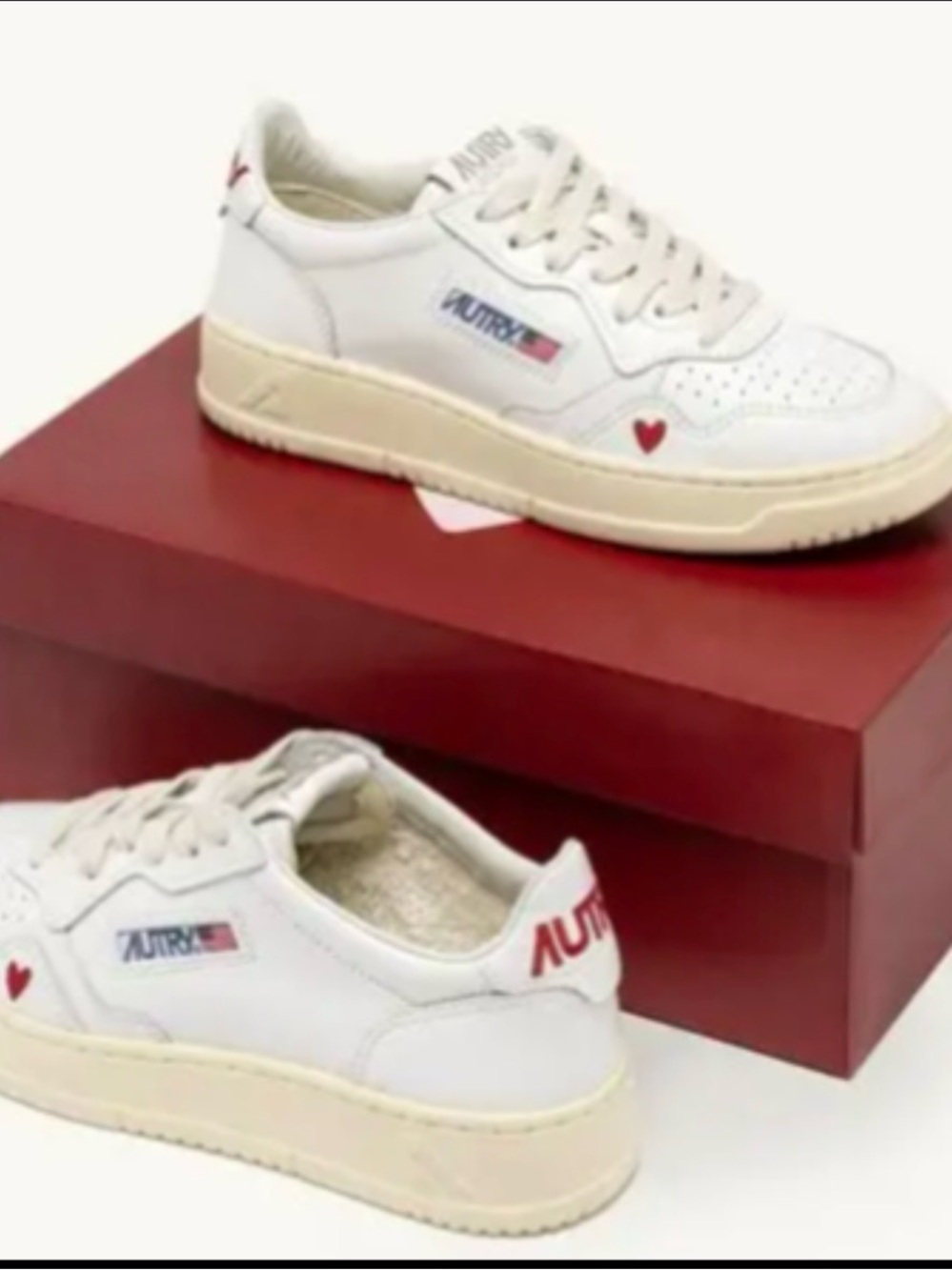 Autry leather medalist low sneakers with ❤️ Size EU 37 for Women 7